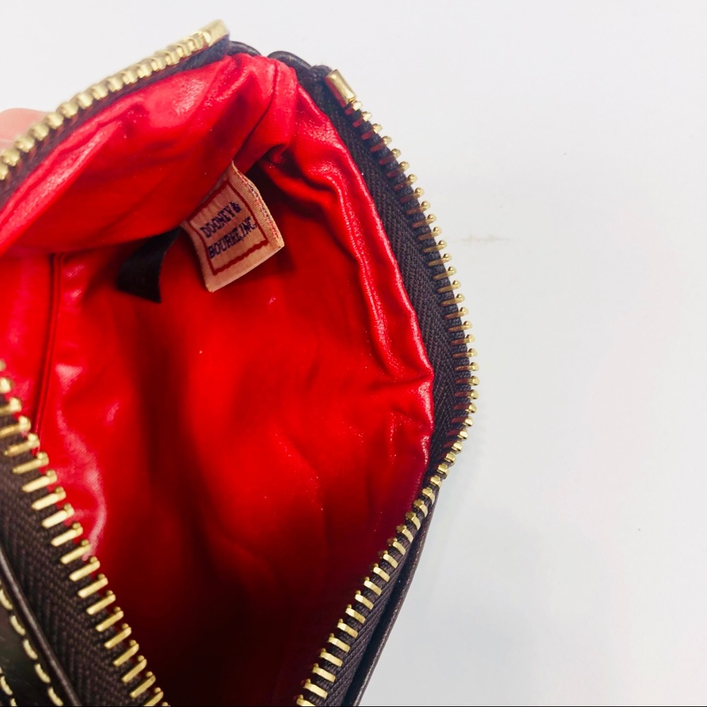 Dooney & Bourke wristlet - Picture 3 of 3